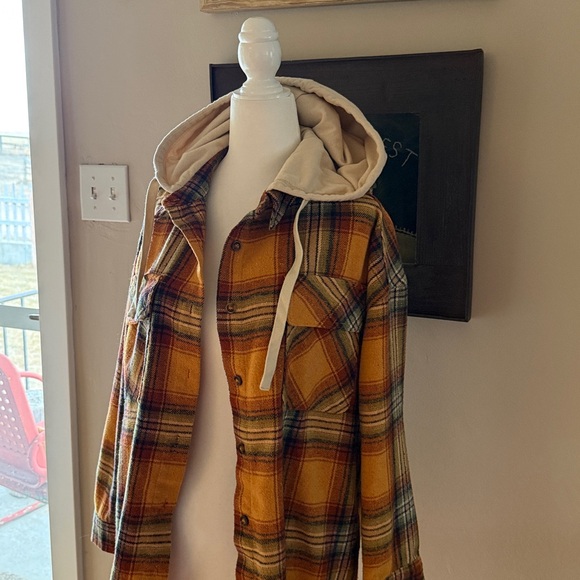 Plaid Button Down Shirt with Hood - Picture 3 of 3